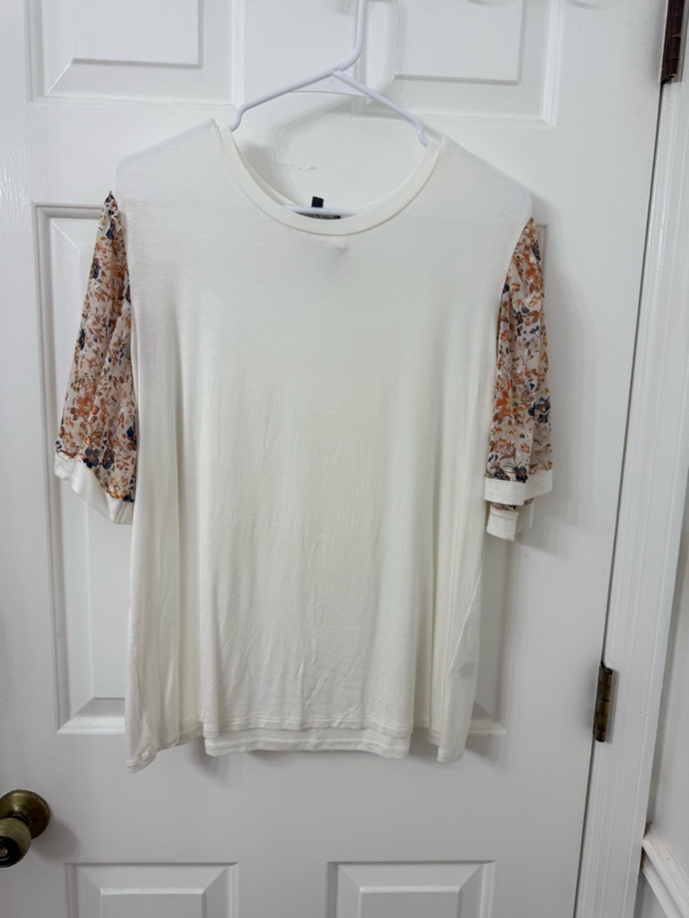 Women’s Cream Short Sleeve Top with Floral Sleeves